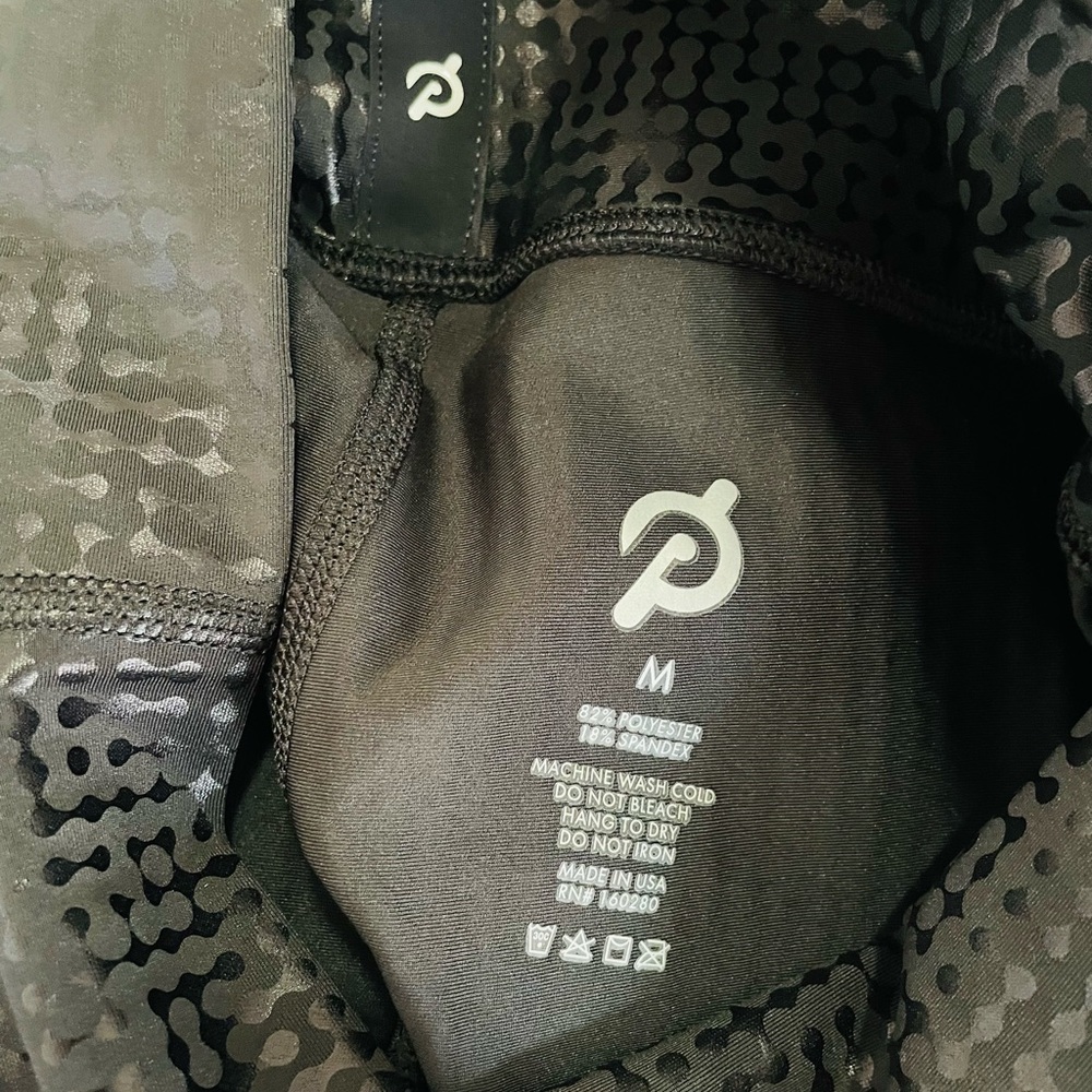 Never Worn M Peloton Set